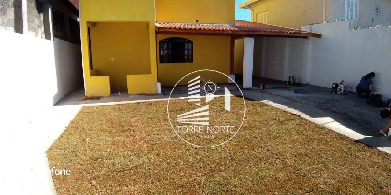 Sobrado à venda com 4 quartos, 200m² - Foto 8