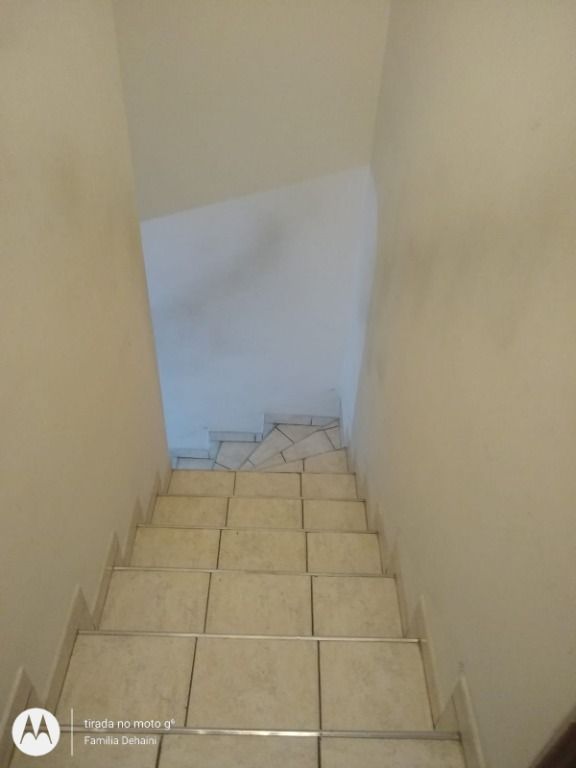 Sobrado à venda com 2 quartos, 250m² - Foto 23