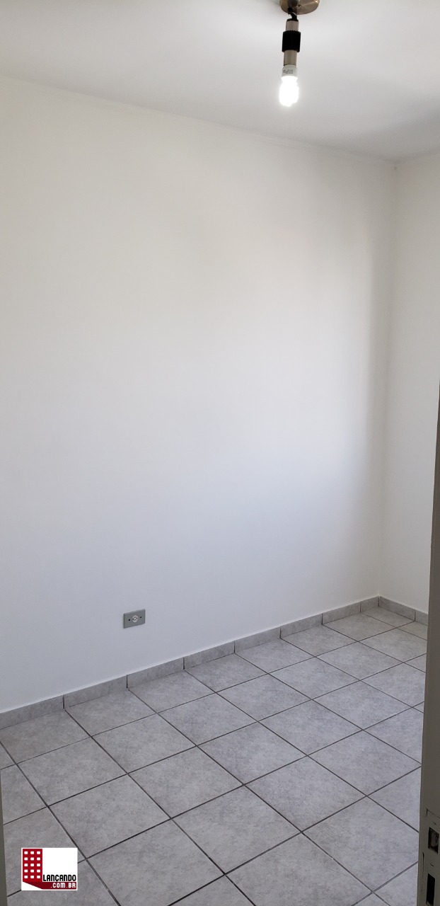 Apartamento à venda com 2 quartos, 50m² - Foto 3