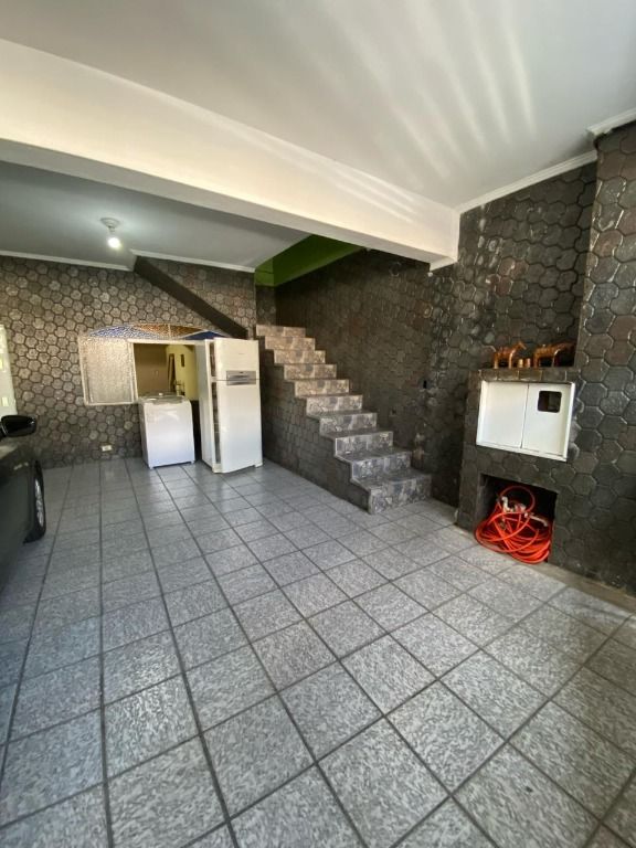 Sobrado à venda com 3 quartos, 238m² - Foto 27