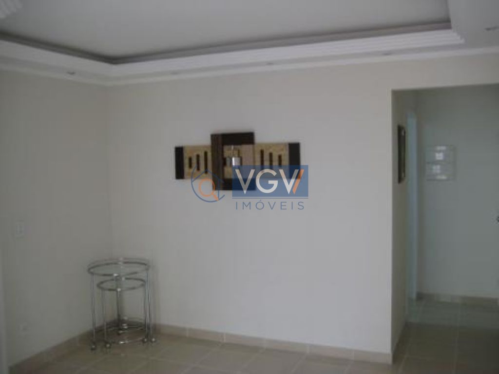 Apartamento à venda com 3 quartos, 65m² - Foto 1