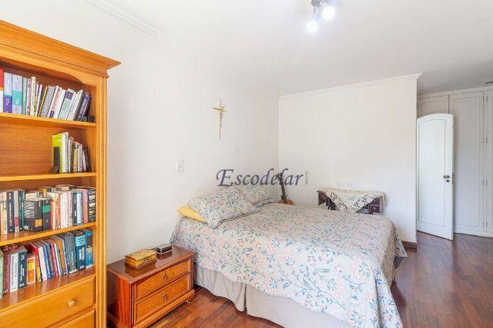 Apartamento à venda com 4 quartos, 228m² - Foto 13