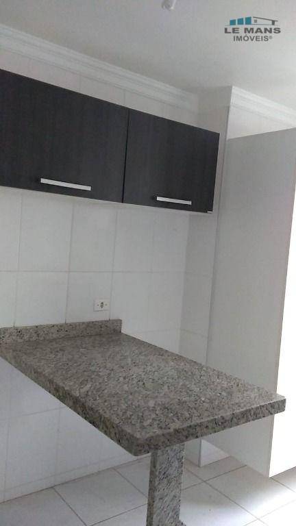 Apartamento à venda com 2 quartos, 54m² - Foto 14