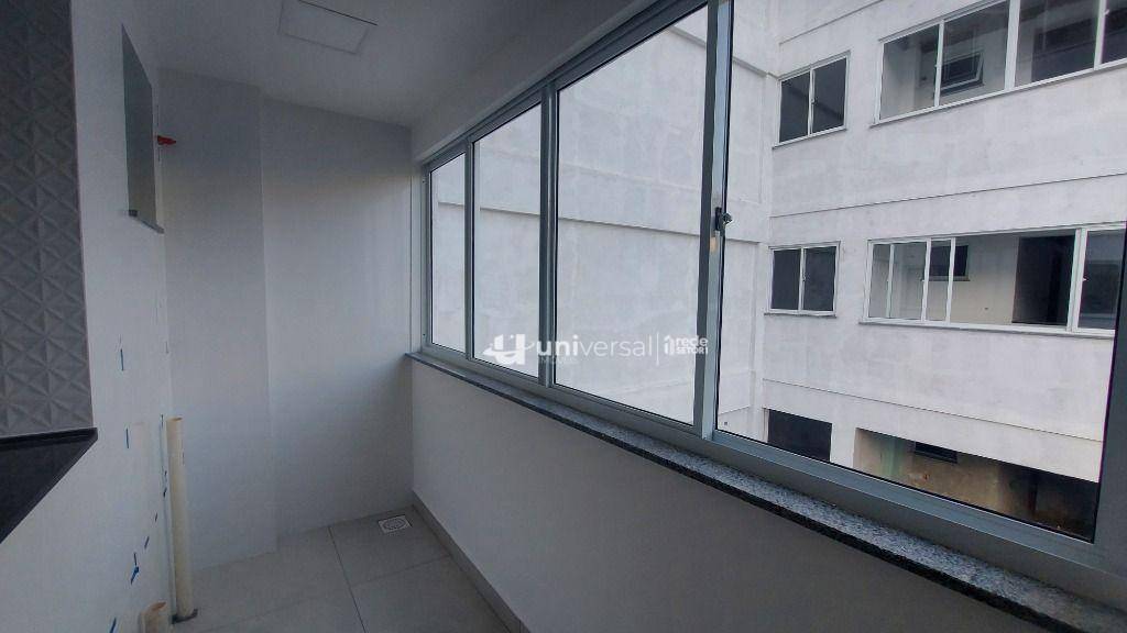 Apartamento à venda com 2 quartos, 55m² - Foto 11