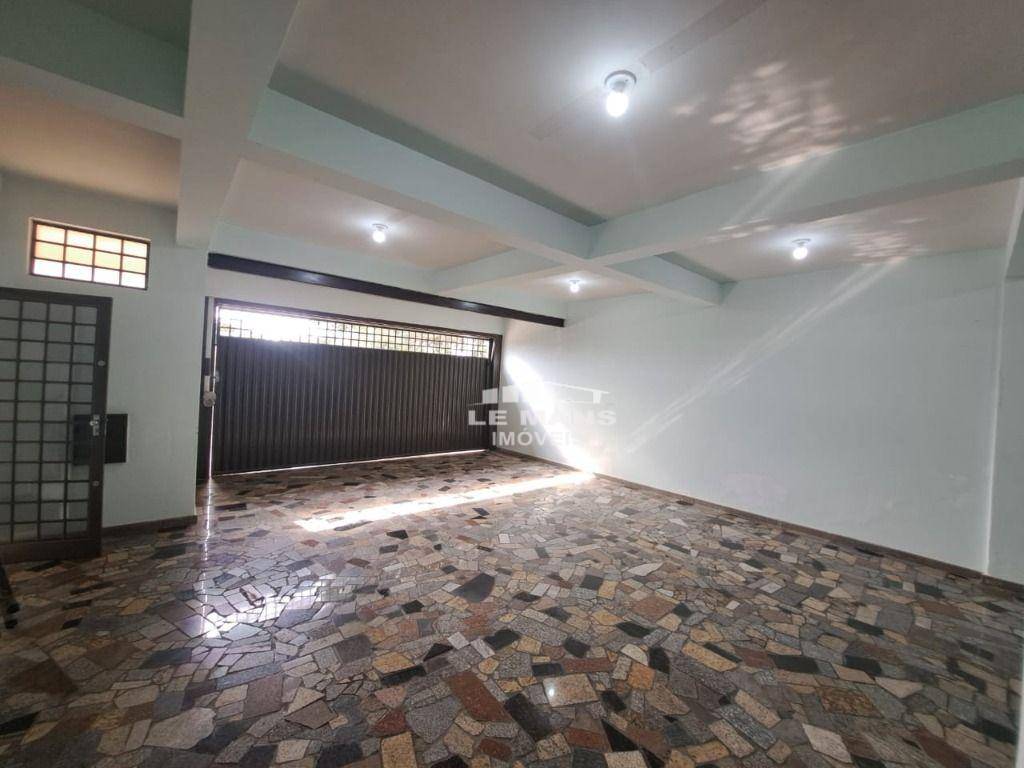 Casa, 4 quartos, 270 m² - Foto 3