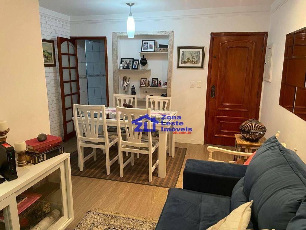 Casa à venda com 2 quartos, 80m² - Foto 1