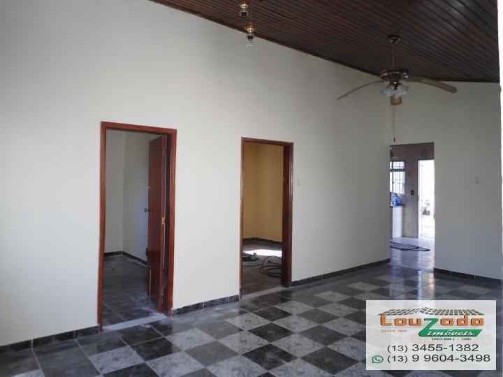 Casa à venda com 2 quartos, 340m² - Foto 9