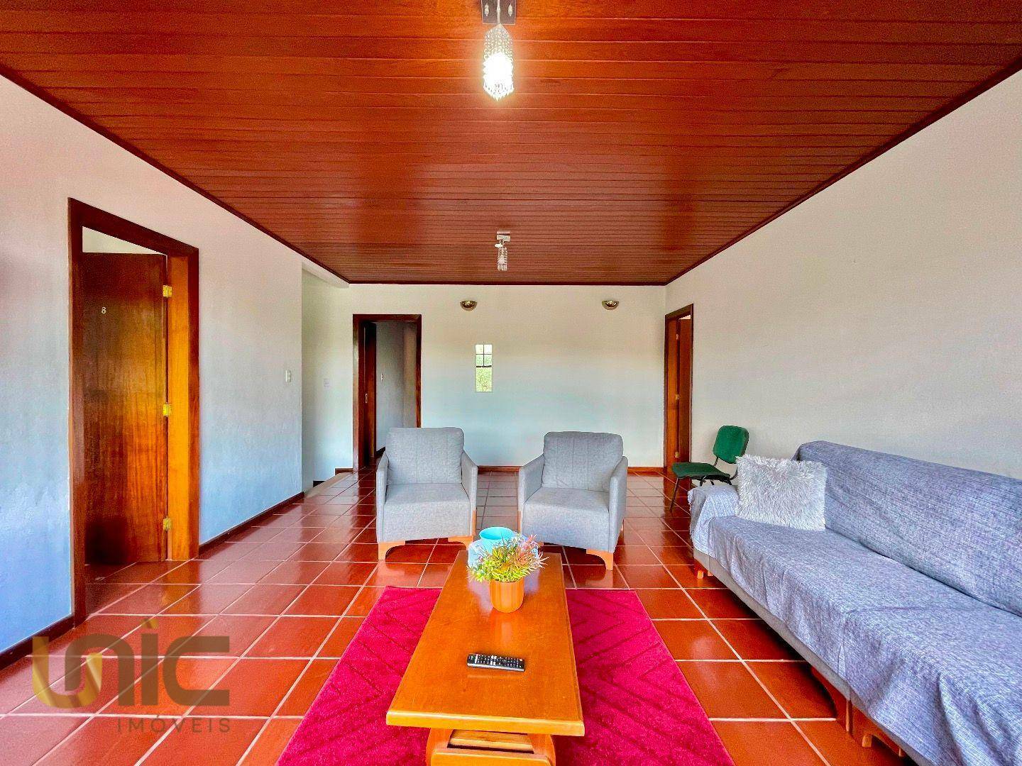 Casa à venda com 9 quartos, 400m² - Foto 16