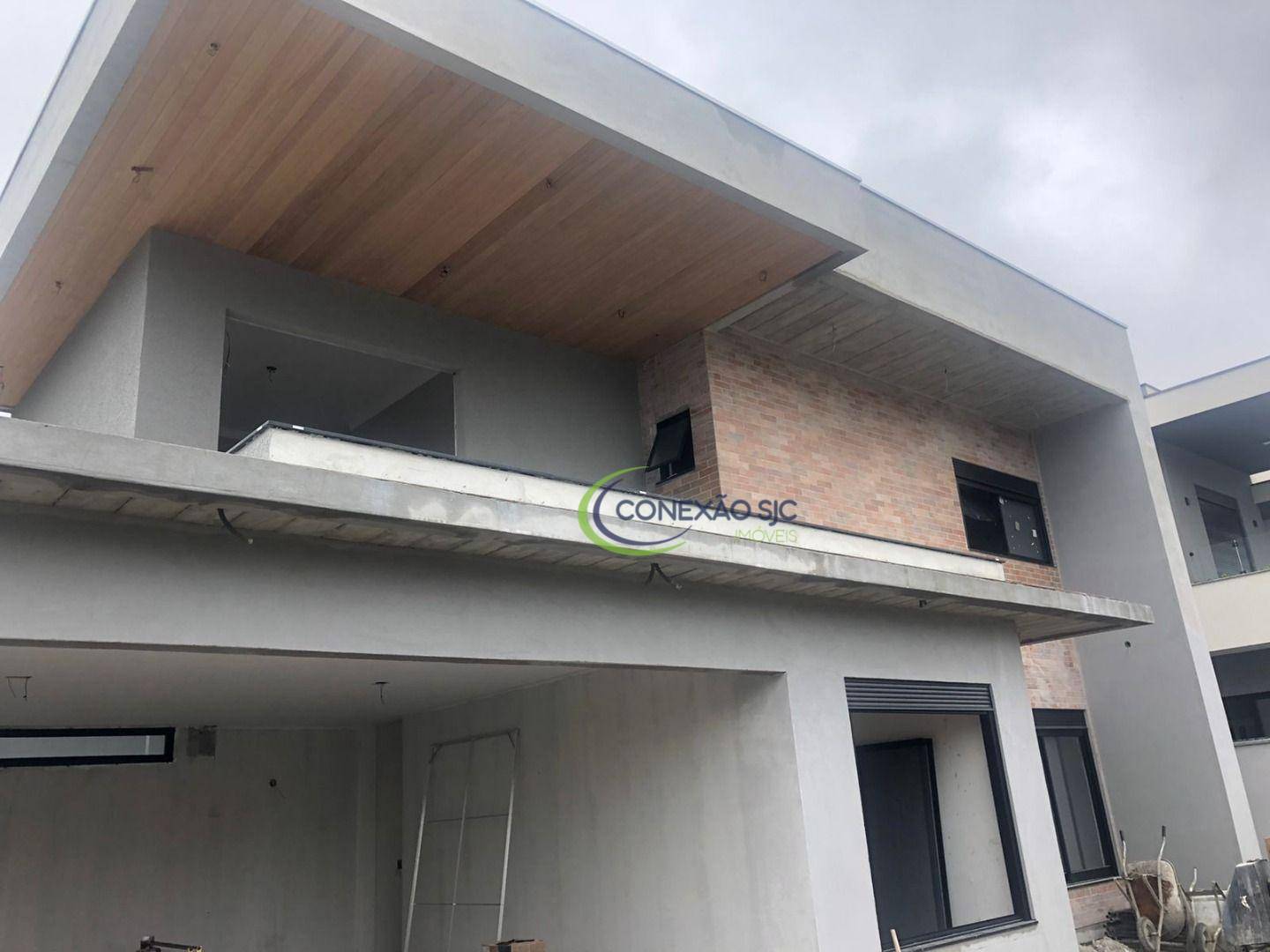 Casa de Condomínio à venda com 4 quartos, 400m² - Foto 2