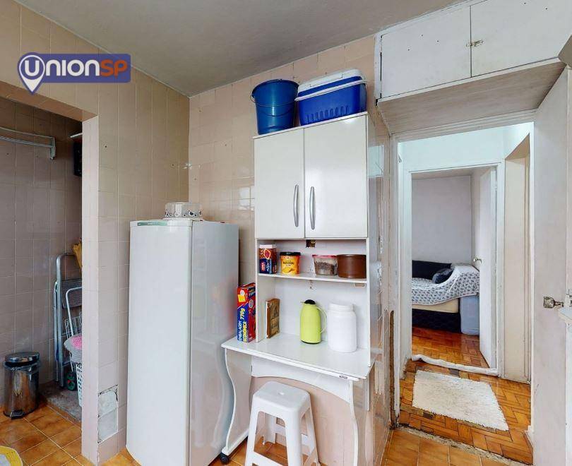 Apartamento à venda com 2 quartos, 80m² - Foto 11