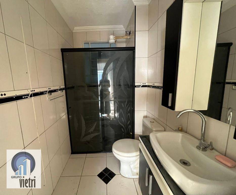 Apartamento para alugar com 2 quartos, 67m² - Foto 3