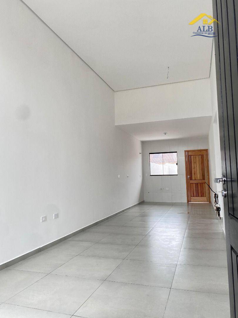 Casa à venda com 3 quartos, 70m² - Foto 12