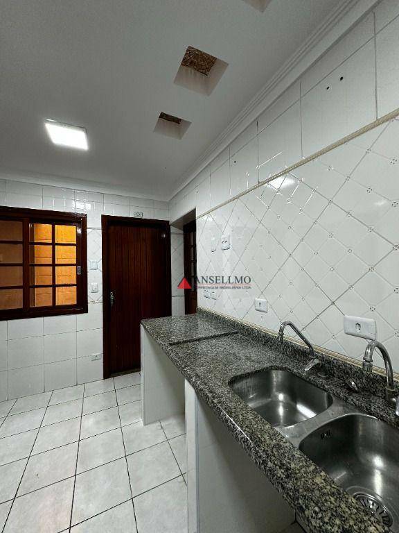 Sobrado à venda e aluguel com 6 quartos, 380m² - Foto 8