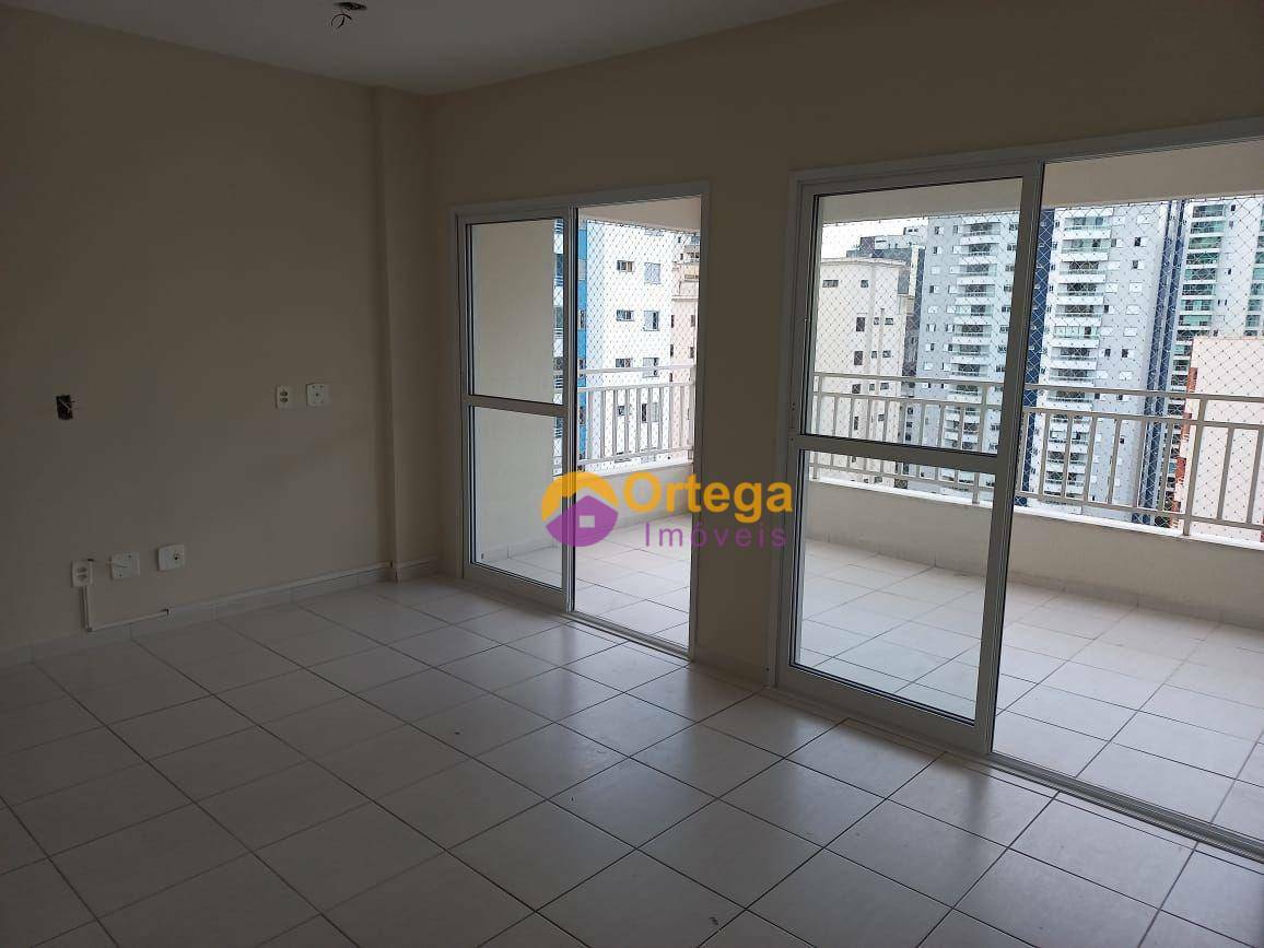 Apartamento à venda com 2 quartos, 72m² - Foto 25