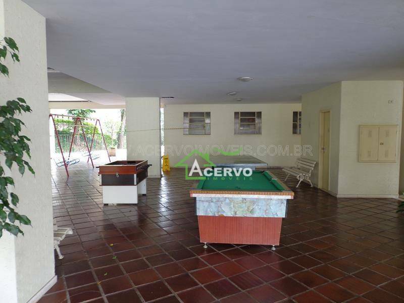 Apartamento à venda com 3 quartos, 144m² - Foto 11