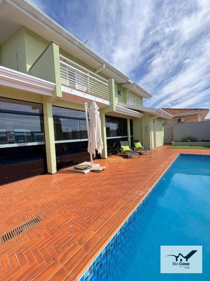 Sobrado, 4 quartos, 335 m² - Foto 1