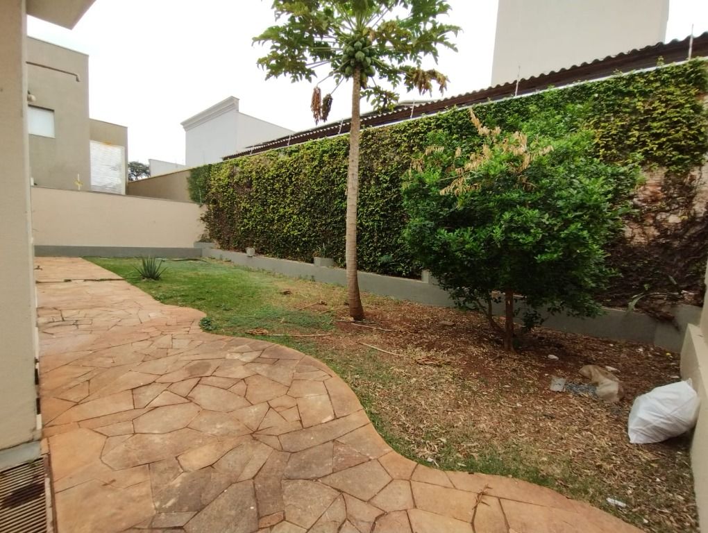 Casa à venda com 3 quartos, 250m² - Foto 16