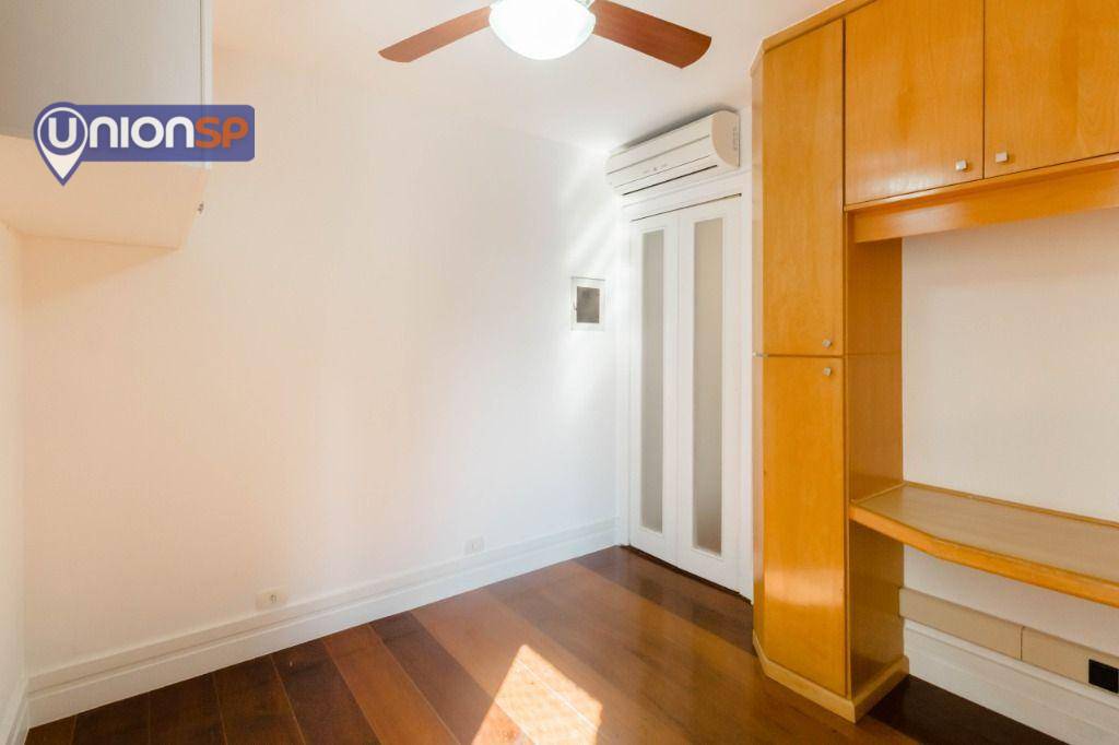 Apartamento à venda com 4 quartos, 206m² - Foto 12