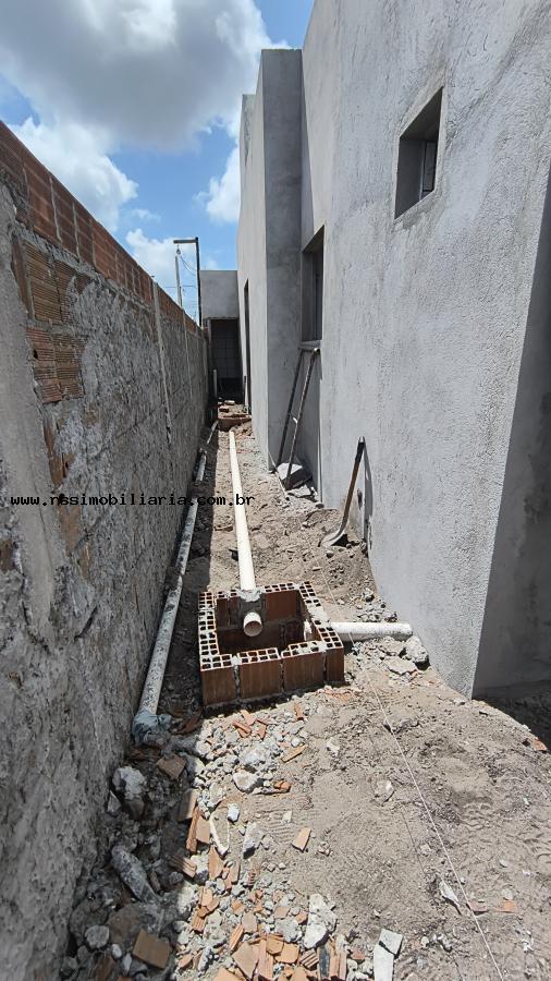 Casa à venda com 3 quartos, 65m² - Foto 10