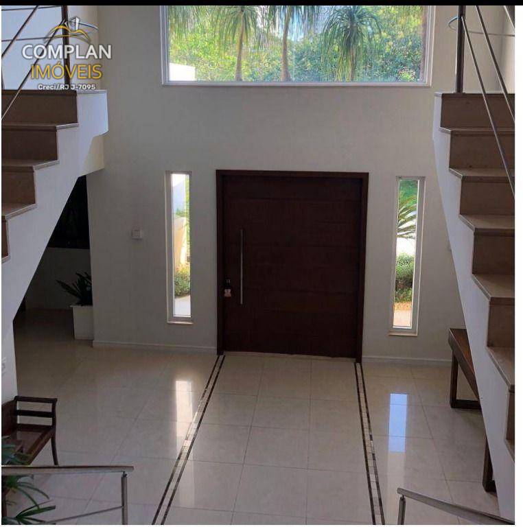 Casa de Condomínio à venda com 5 quartos, 1050m² - Foto 3