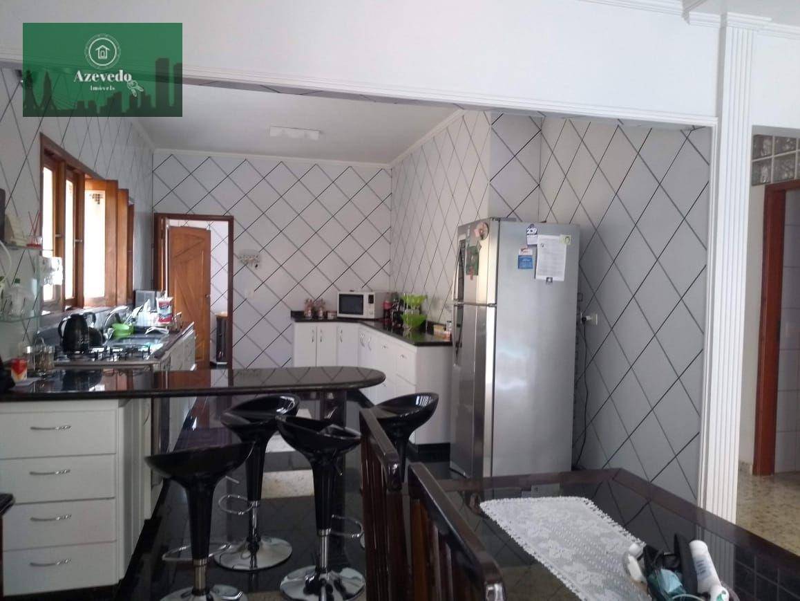 Sobrado à venda com 3 quartos, 305m² - Foto 5