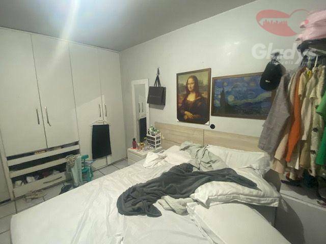 Casa à venda com 3 quartos, 300m² - Foto 29