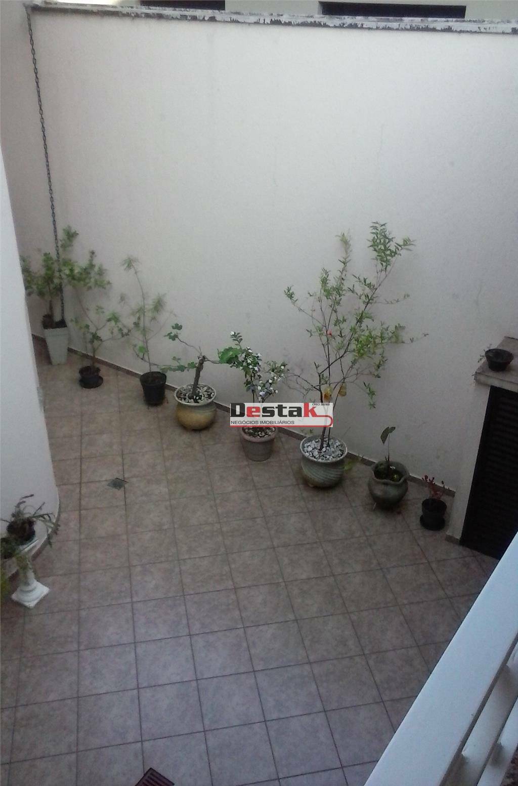 Sobrado à venda com 3 quartos, 200m² - Foto 46