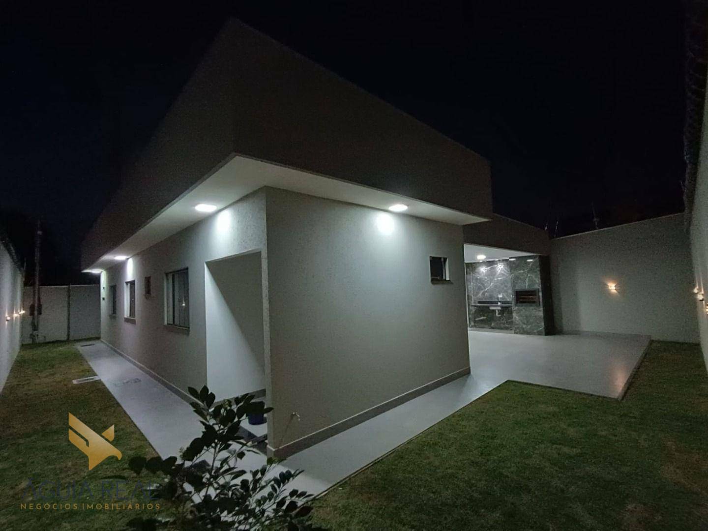 Casa à venda com 3 quartos, 127m² - Foto 10