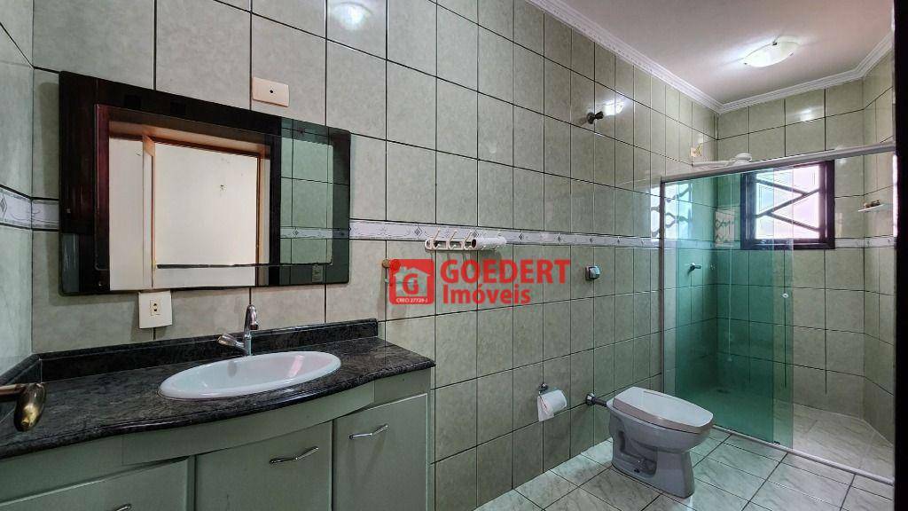 Sobrado à venda com 3 quartos, 220m² - Foto 20