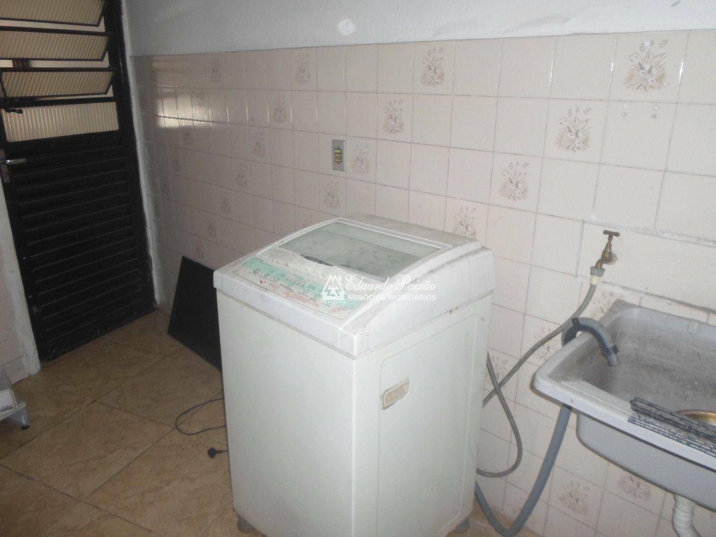 Sobrado à venda com 2 quartos, 160m² - Foto 15