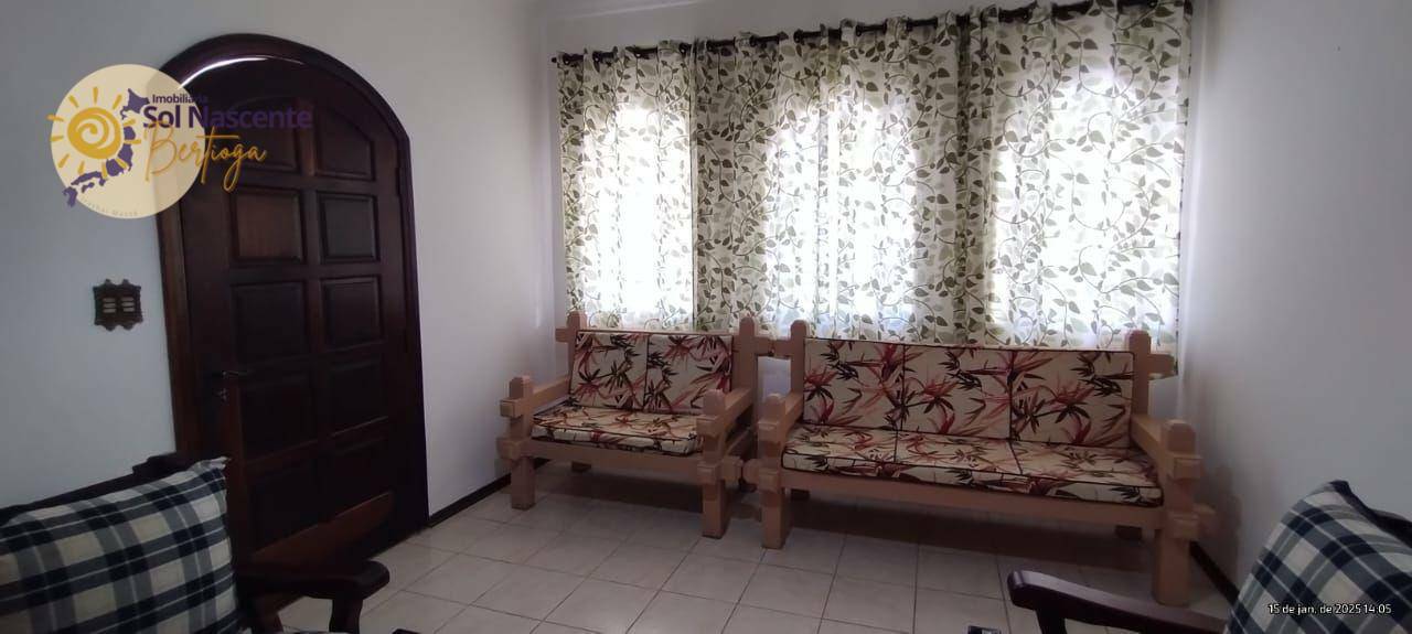 Casa para alugar com 4 quartos, 165m² - Foto 22