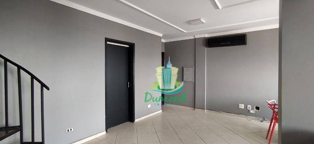 Apartamento para alugar com 3 quartos, 160m² - Foto 17