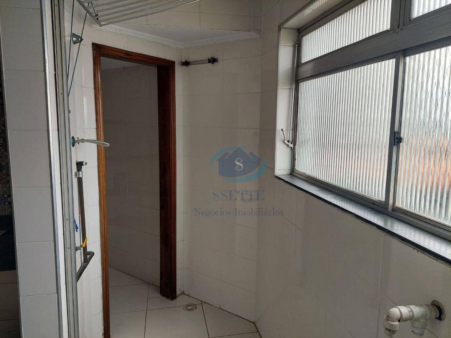 Apartamento à venda com 3 quartos, 80m² - Foto 26