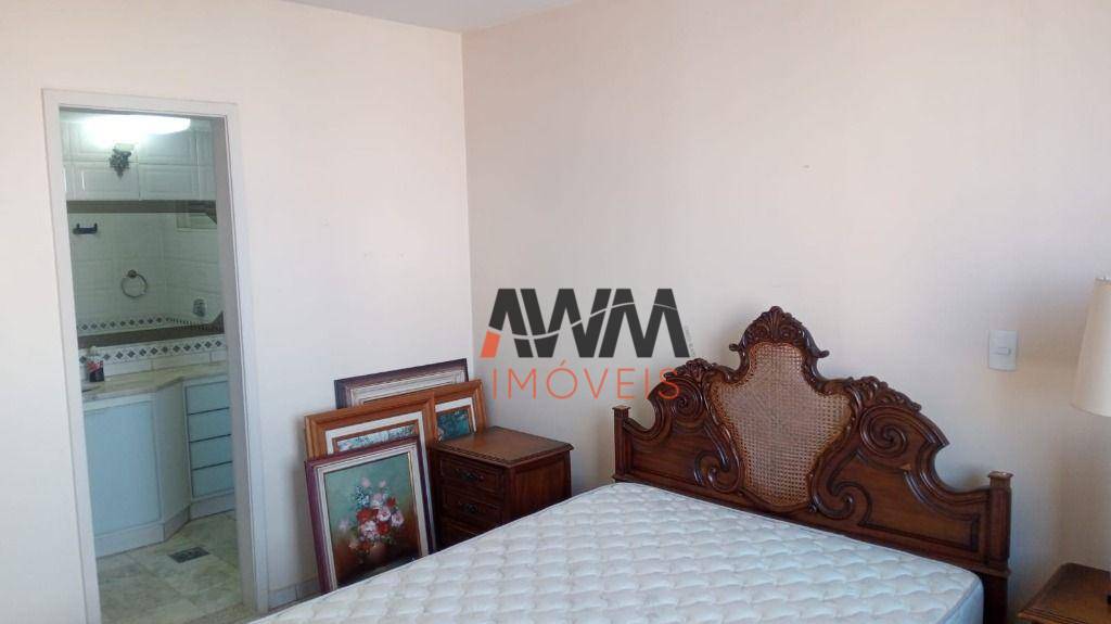 Apartamento à venda com 4 quartos, 146m² - Foto 17