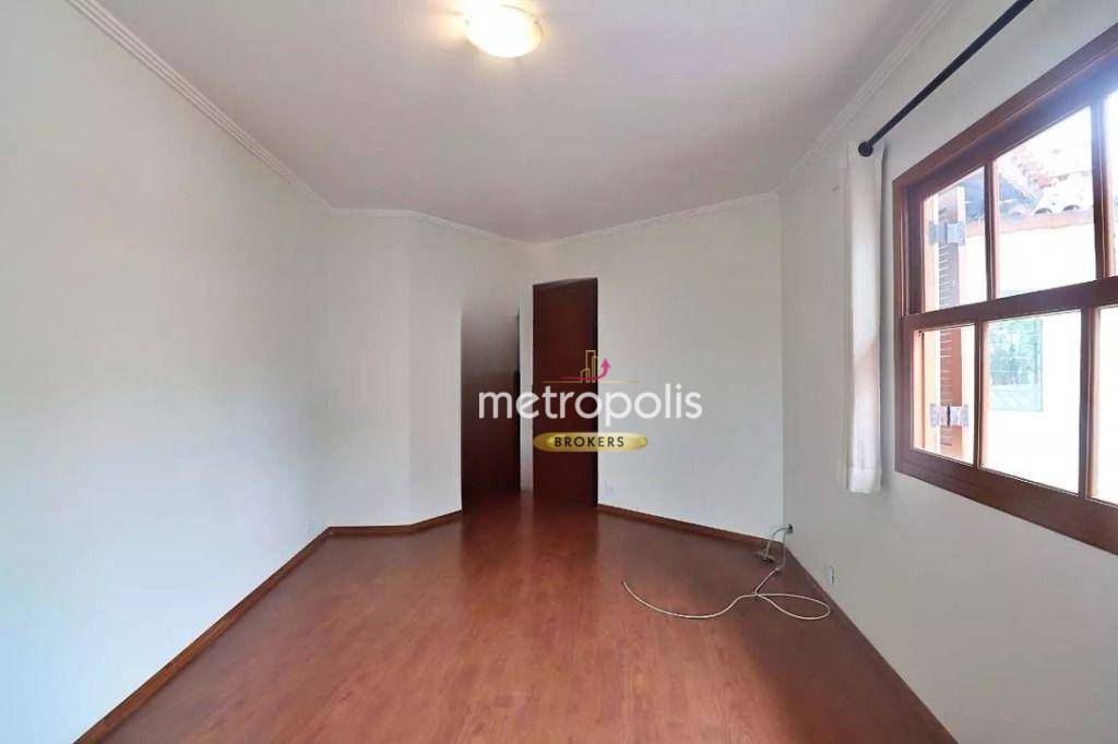 Casa de Condomínio para alugar com 4 quartos, 270m² - Foto 11