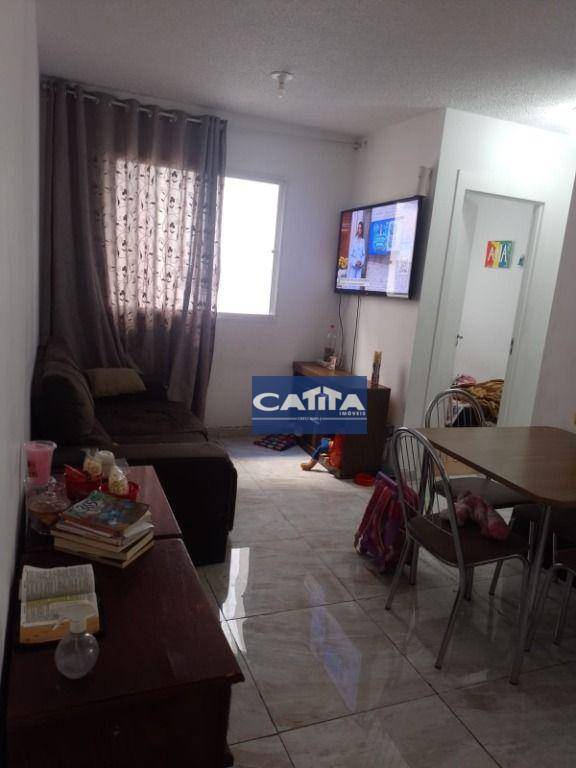 Apartamento à venda com 2 quartos, 41m² - Foto 3