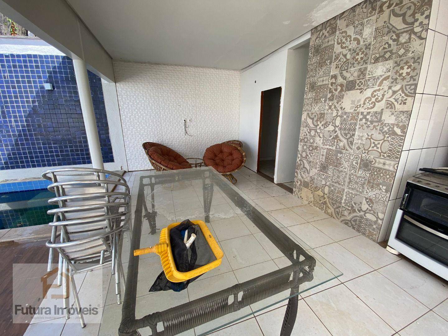 Casa para alugar com 4 quartos, 170m² - Foto 7