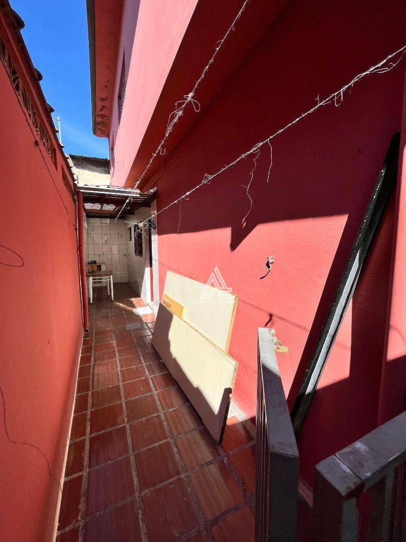 Casa para alugar com 2 quartos, 138M2 - Foto 17