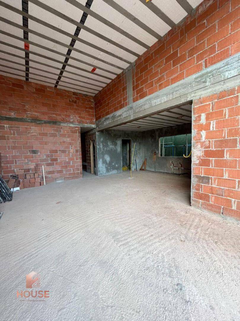 Casa de Condomínio à venda com 3 quartos, 330m² - Foto 4