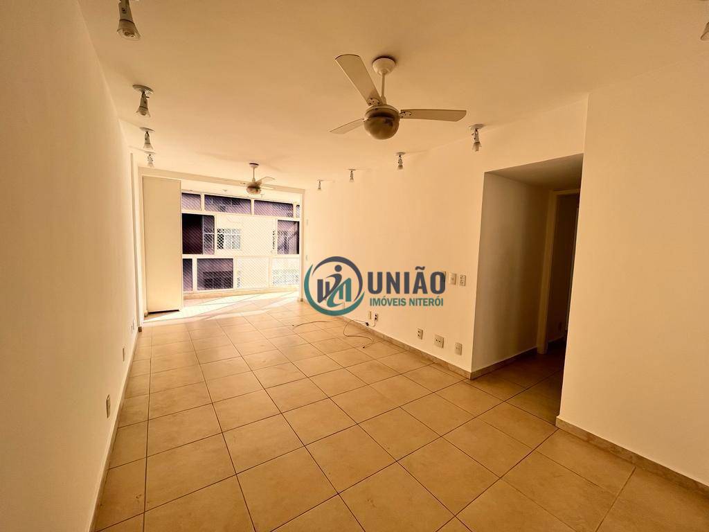 Apartamento à venda com 3 quartos, 114m² - Foto 7