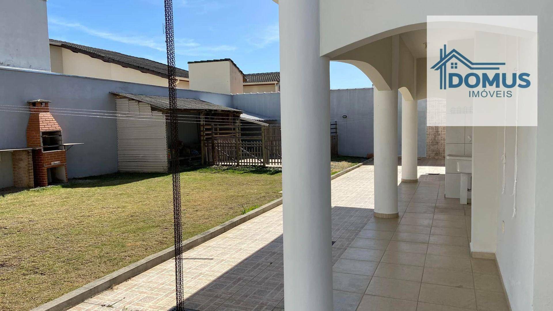 Casa à venda com 3 quartos, 342m² - Foto 2