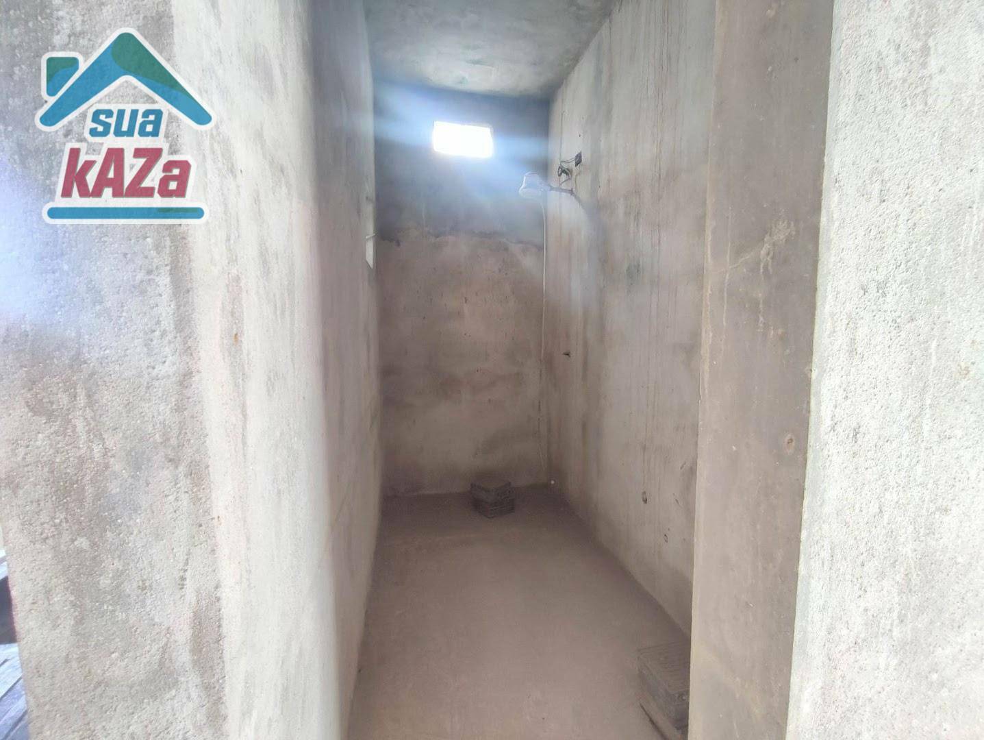 Casa à venda com 6 quartos, 235m² - Foto 26