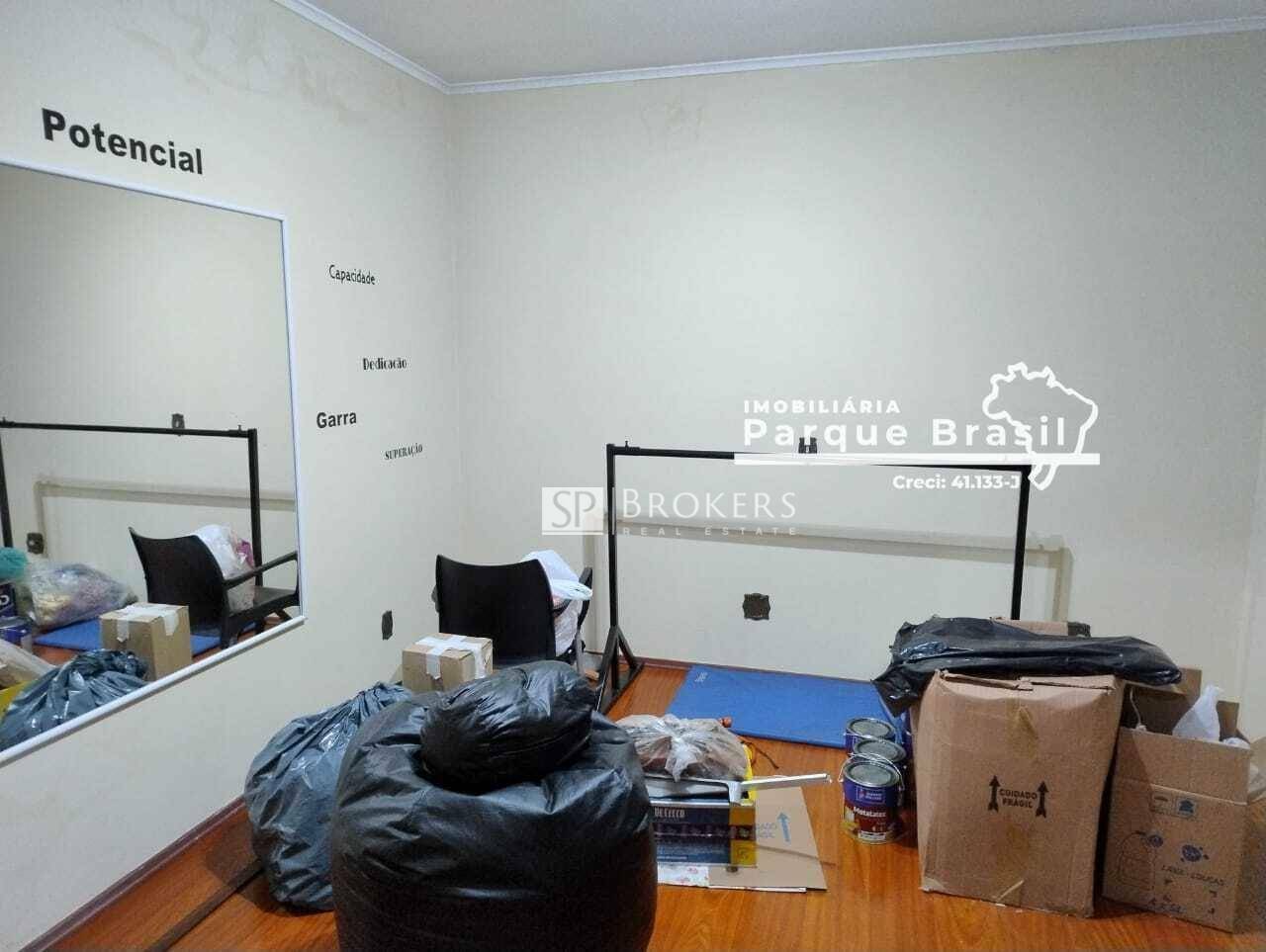 Casa à venda com 3 quartos, 200m² - Foto 45