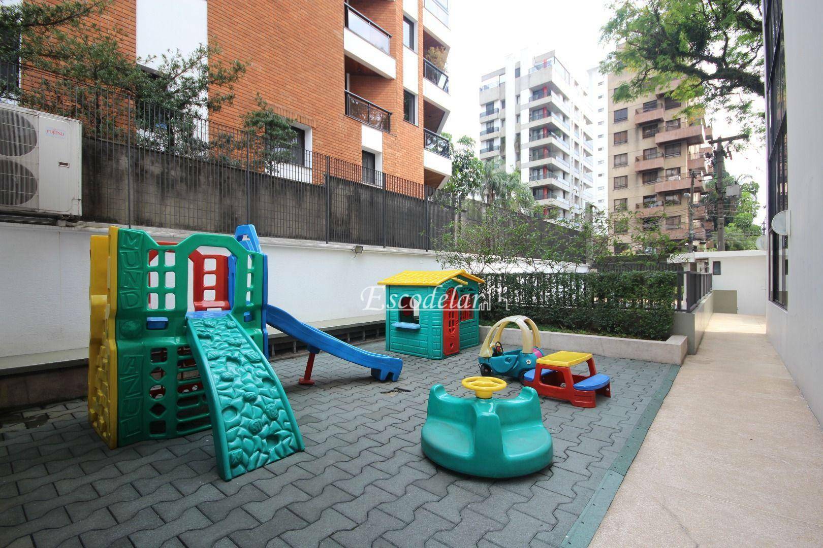 Apartamento à venda com 3 quartos, 285m² - Foto 37