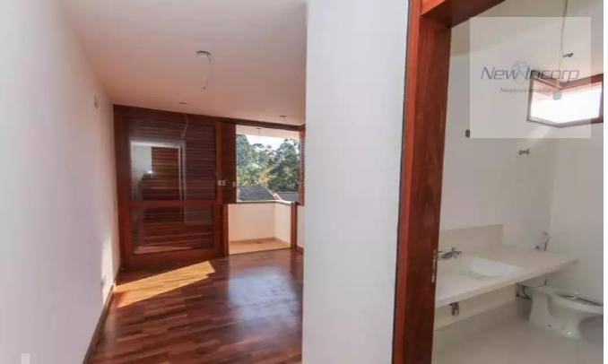 Casa de Condomínio à venda com 4 quartos, 650m² - Foto 10