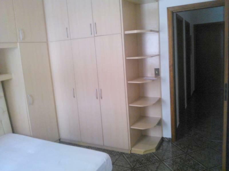 Apartamento à venda com 2 quartos, 75m² - Foto 3