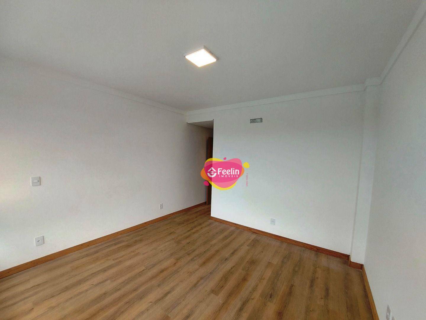 Casa à venda com 3 quartos, 162m² - Foto 10