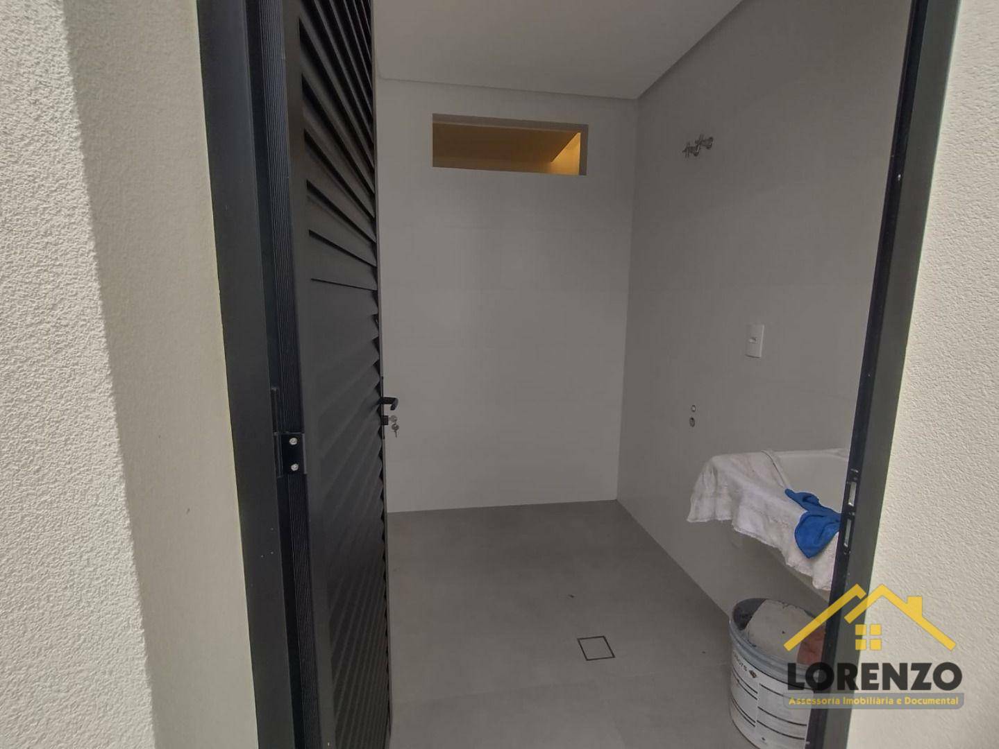 Sobrado à venda com 3 quartos, 200m² - Foto 28