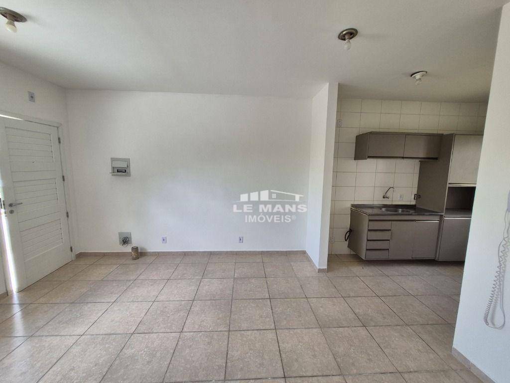 Casa de Condomínio à venda com 2 quartos, 48m² - Foto 2