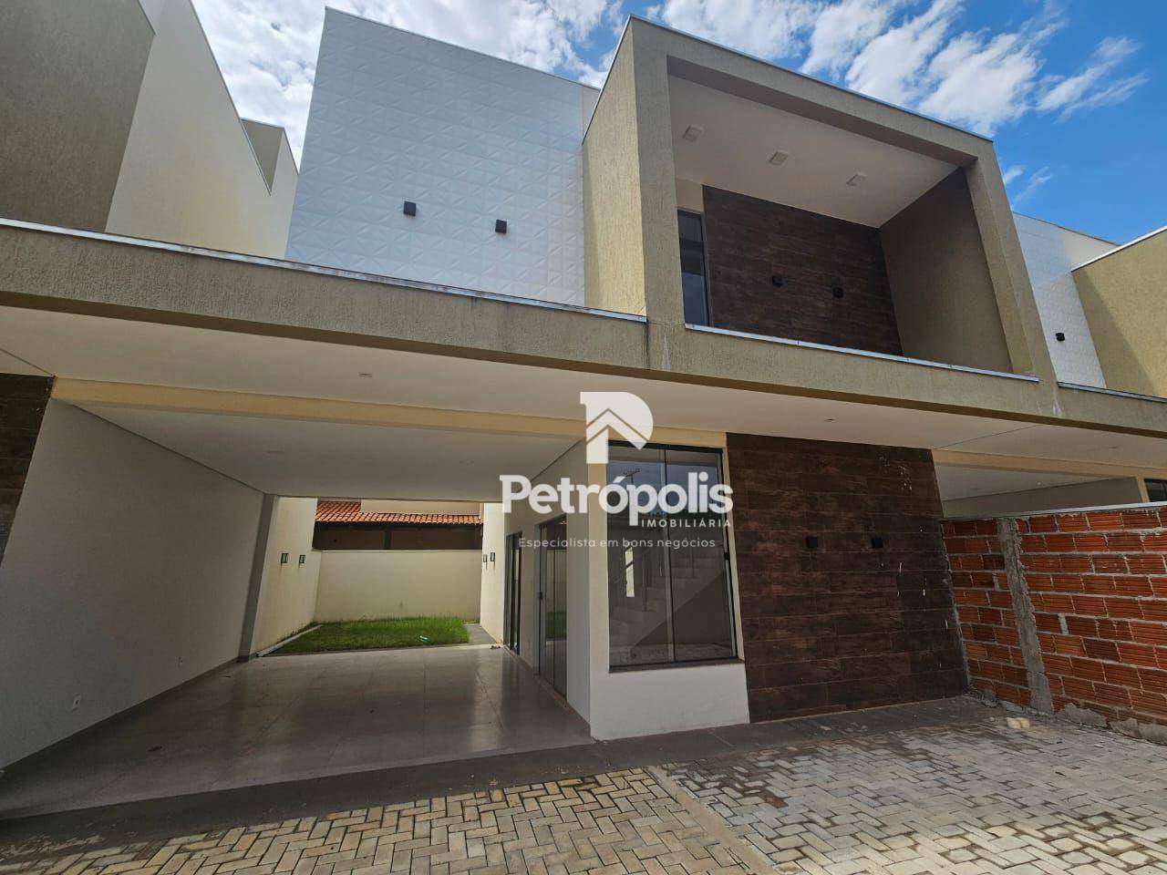 Sobrado à venda com 3 quartos, 133m² - Foto 1